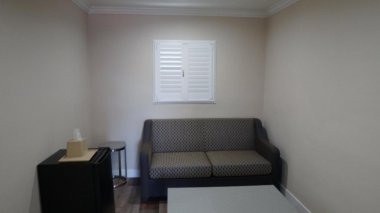 Sea Breeze Inn - Lax Airport, Los Angeles Ингълуд Екстериор снимка