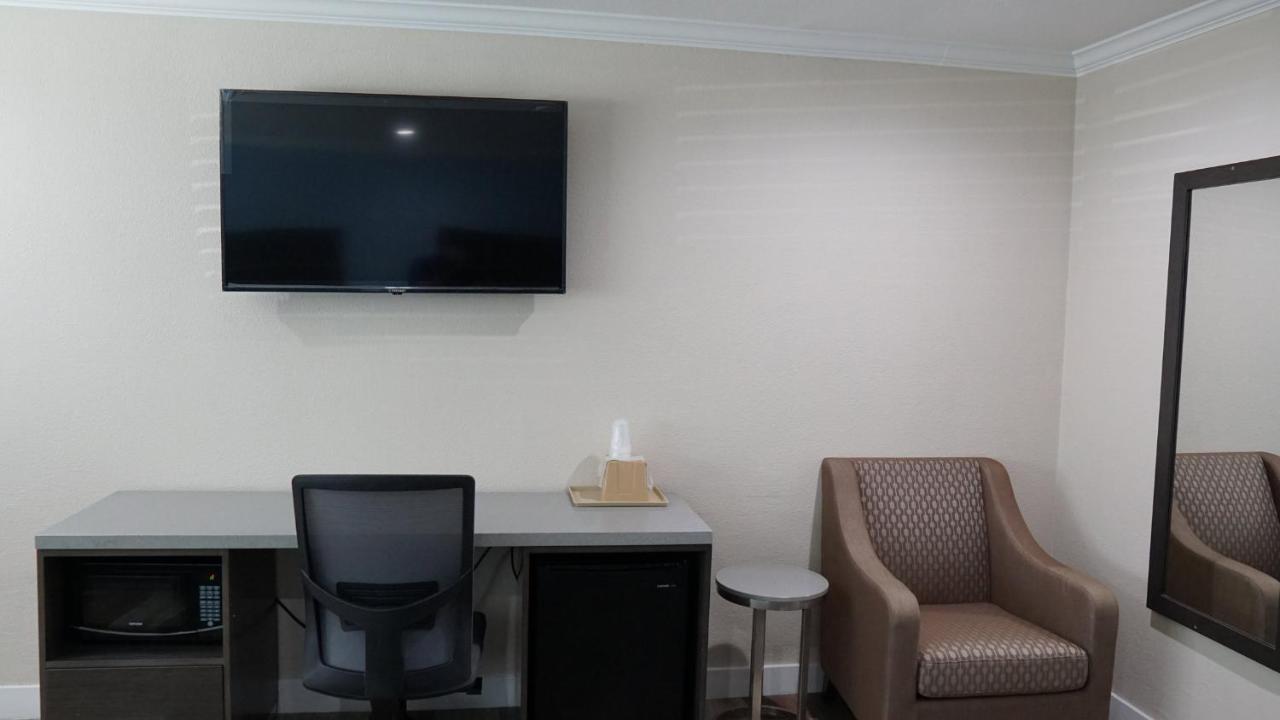 Sea Breeze Inn - Lax Airport, Los Angeles Ингълуд Екстериор снимка