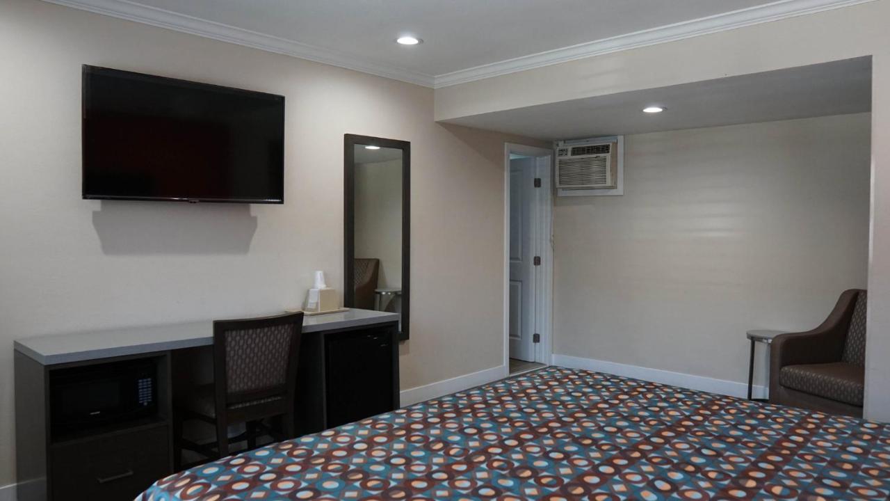 Sea Breeze Inn - Lax Airport, Los Angeles Ингълуд Екстериор снимка